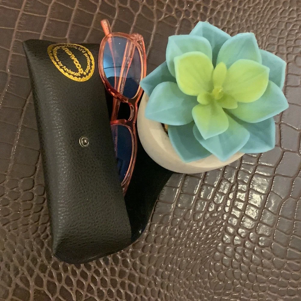 🌹 ANDWOOD • Blue-light Blocking Clear Pink 100% UV glasses & Case EUC